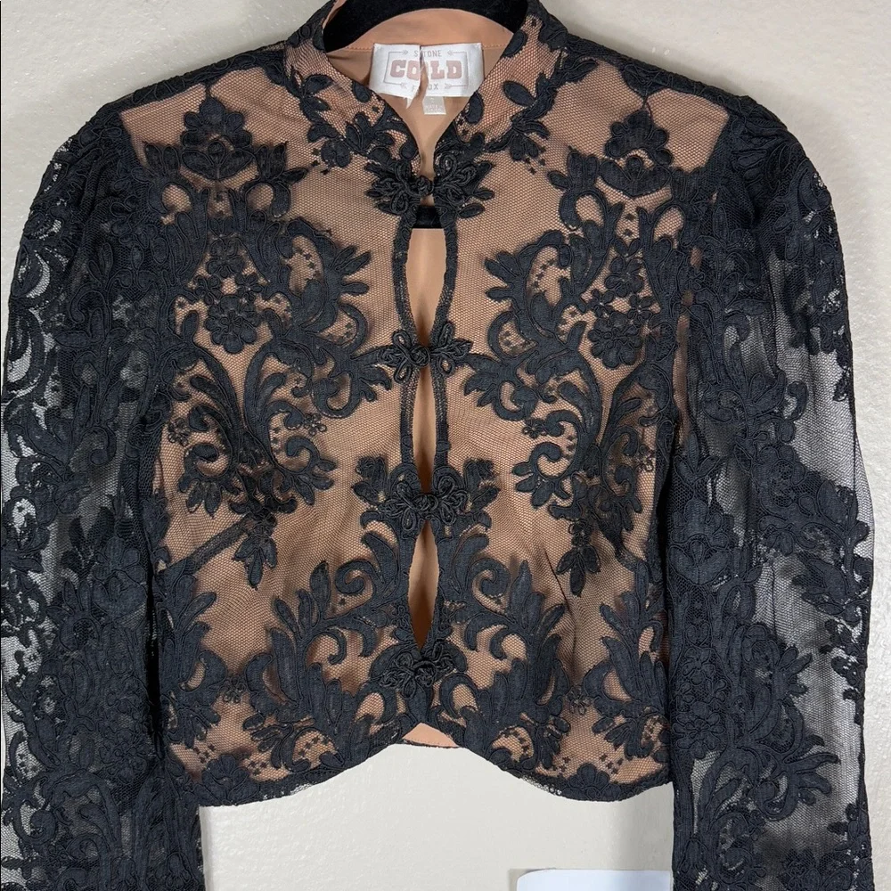Stone Cold Fox Black Lace Blouse - Picture 5 of 7